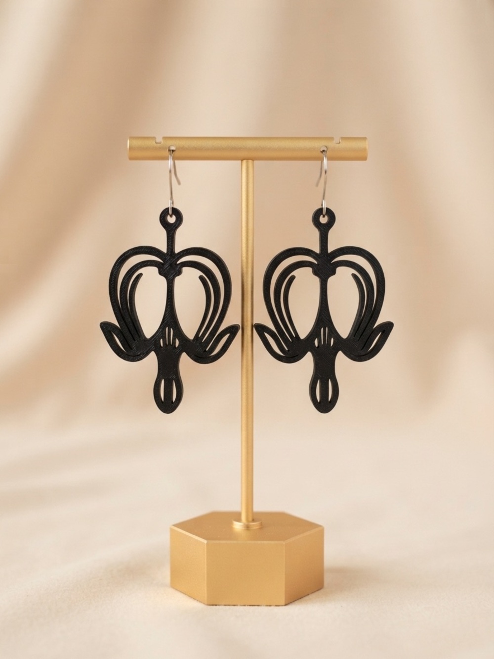 Black Fleur Cutout Drop Earrings - Women Jewelry